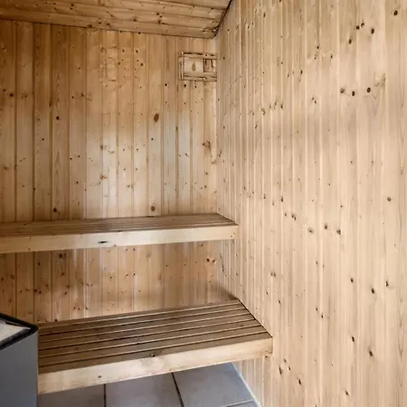 Holiday home Svenn - 300m From The Sea By Interhome