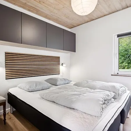 Tatil Evi Svenn - 300m From The Sea By Interhome *